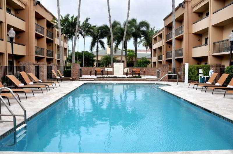 Courtyard By Marriott West Palm Beach Konforlar fotoğraf